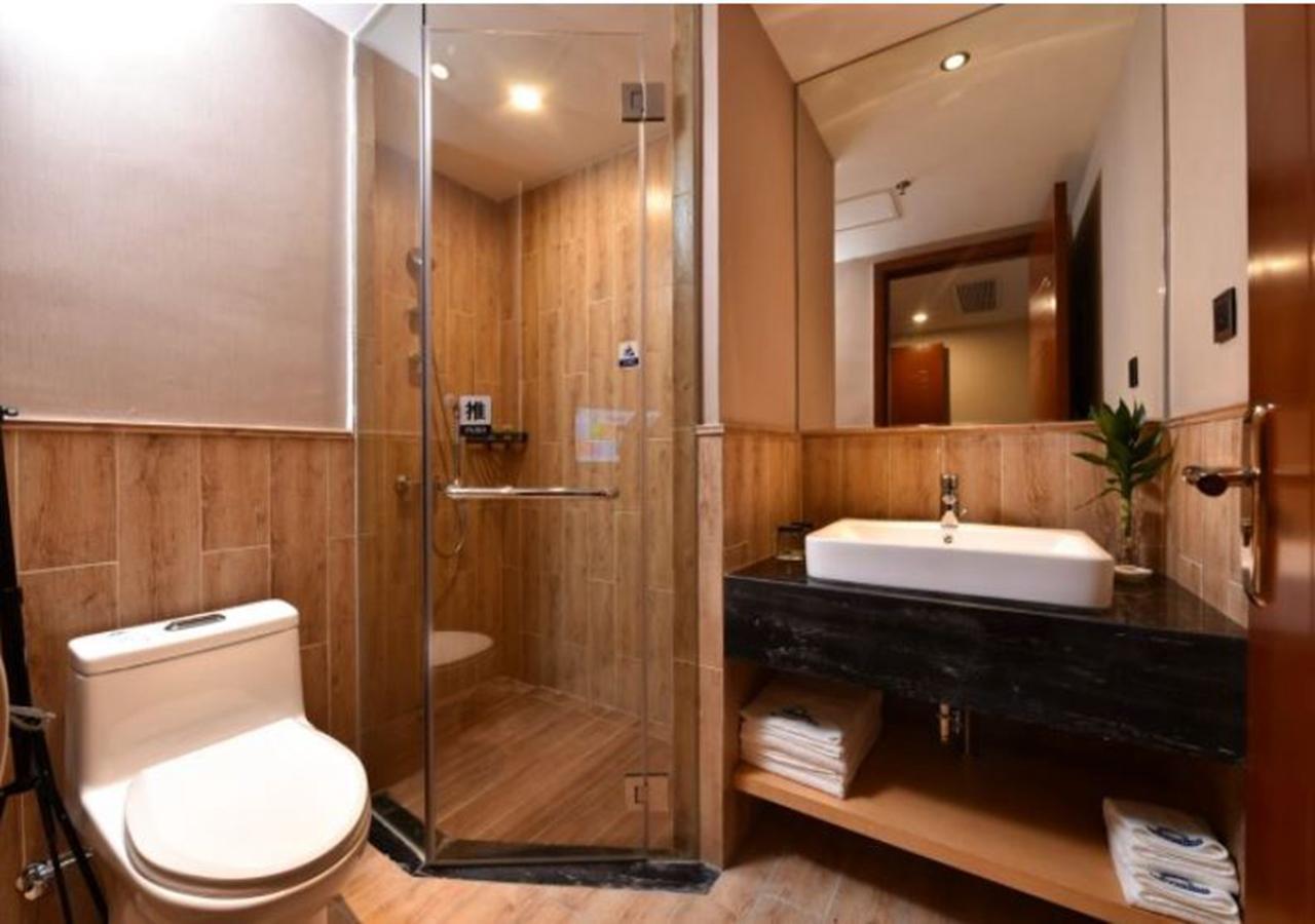 Days Inn Business Place Bagu Chongqing Exterior foto